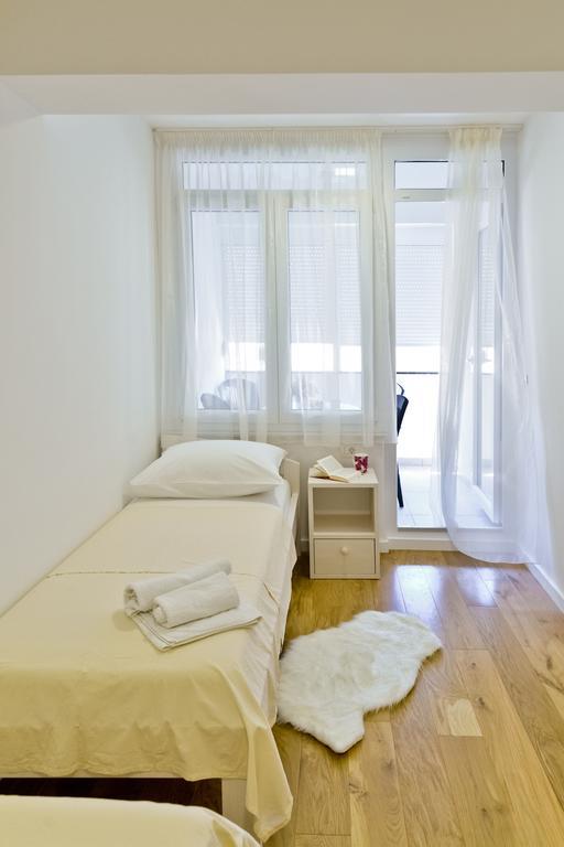 Apartment Domalu Old Town Zara Esterno foto